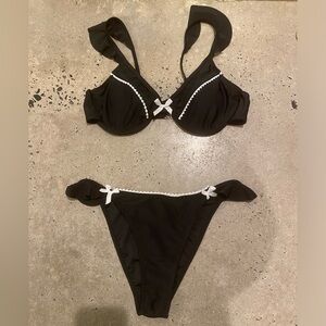 Black & White Ruffle Bikini